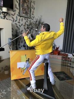 16 Queen Freddie Mercury Figure Limited Edition Win C Hot Toy