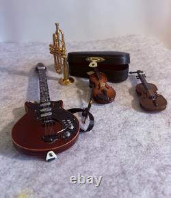 1/6 Scale Music Room Collection Harp Violins Trumpet Electric Guitar & Gramoph
