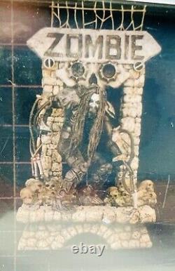 2000 Mcfarlane Rob Zombie Super Stage Demonoid DLX Afa Graded Uncirculated 80nm