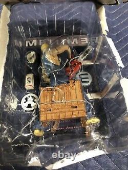 2001 Eminem Slim Shady Action Figure Toy Chainsaw Art Asylum PLEASE READ