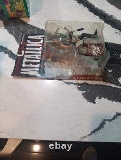 2001 McFarlane Toys Metallica- Harvesters of Sorrow -James Hetfield Figure T719