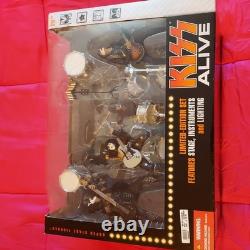 2002 McFarlane KISS ALIVE Limited Edition Box Set Stage Figures ACE GENE SEALED