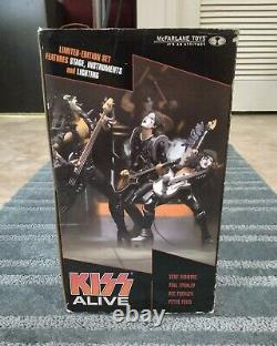 2002 McFarlane Limited Edition KISS ALIVE Box Set Stage Action Figures Lighting