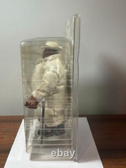 2006 Mezco Notorious B. I. G. Biggie Smalls 9 Figure Beige Suit NIP