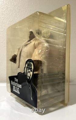 2006 Mezco Notorious B. I. G. Biggie Smalls 9 Figure RARE White Coat Black Jeans
