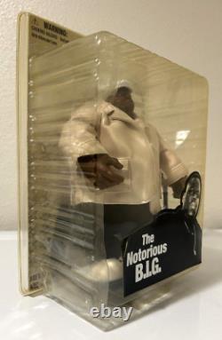 2006 Mezco Notorious B. I. G. Biggie Smalls 9 Figure RARE White Coat Black Jeans