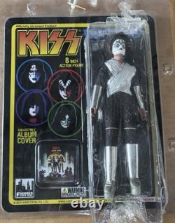 2011 KISS LOVE GUN 8 Action Figure Set Series 1 Figure Toy Co BRAND NEW SEALED