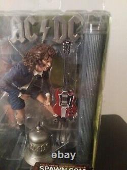 AC/DC Angus Young Action Figure in Schoolboy Outfit Hells Bells NIP