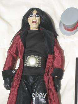 ALICE COOPER Art Asylum Ultimate Series 18 Figure 2002, Extremely Rare Used