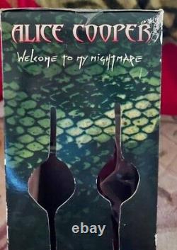 ALICE COOPER Welcome to My Nightmare Art Asylum Ultimate Series 18 Figure NEW