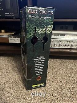 Alice Cooper 18 Welcome To My Nightmare Art Asylum 2001 Unopened READ