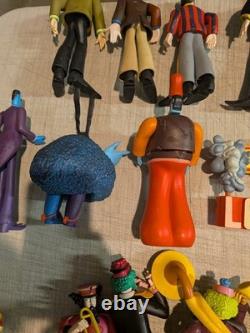 BEATLES 2000 Yellow Submarine Sgt Peppers Lonely Hearts Club Band Figure lot set