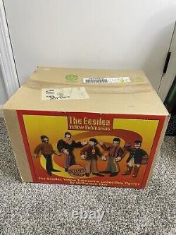 Beatles Yellow Submarine Figures Set withCaptain Fred withExclusive Case McFarlane