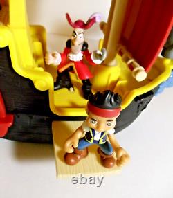 CLEAN 62-pc DISNEY Musical Talking JAKE and the NEVER LAND PIRATES Ships Figures