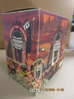 DJ SHADOW CUT CHEMIST Hard Sell JUKE BOT Figure New! Sealed! 2008 DAMAGED BOX