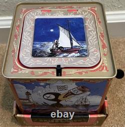 DRINKY CROW Music Box Maakies Dark Horse Comics WORKS