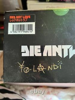 Die Antwoord x Good Smile EVIL BOY Vinyl Figure YOLANDI signed Original RED HOT