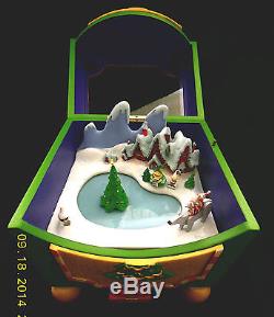 Disney Nbx Nightmare Before Christmas Christmastown Animated Music Box