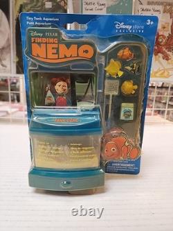 Disney Store Exclusive Pixar Finding Nemo Tiny Tank Aquarium READ DESCRIPTION