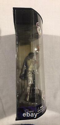 ELVIS / ALOHA From Hawaii / 6 inch Figure / In Package / Brand New / X toys 2000
