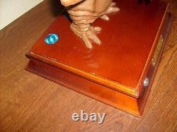 E. T. The Extra Terrestrial Collectible Figurine, 2001, talking and music, 12