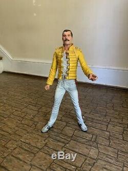 F/S Freddie Mercury 18 Inch Action Figure Rare 2006 With Sound