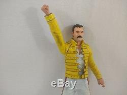 Freddie Mercury / Queen 18 NECA Action Figure with Sound Rare Collectible