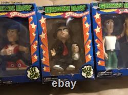 GREEN DAY 3 SUPER ACTION FIGURES BILLIE JOE, TRE COOL, MIKE DIRNT Free Magnet Bu