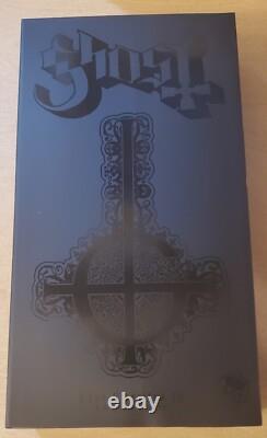 Ghost Papa Emeritus II 1/6 Action Figure Trick Or Treat Studios 12 Inch