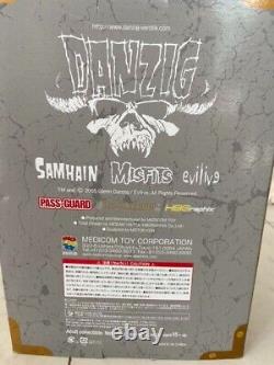 Glenn Danzig Autographed Vinyl Action Figure Medicom Toy Punk band Japan New