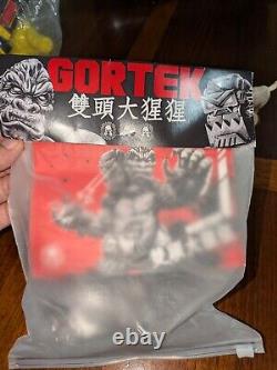 Gortek Vinichav Studios Sofubi Kaiju Header MVH Rampage Kong Mecha Painted Ed 8