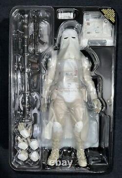 Hot Toys Battlefront Snowtrooper (Deluxe) 1/6 Scale- VGM24 PRE-OWNED