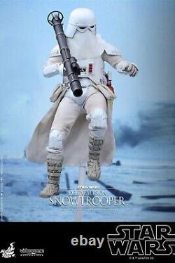 Hot Toys Battlefront Snowtrooper (Deluxe) 1/6 Scale- VGM24 PRE-OWNED