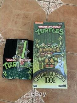 IN HAND SDCC NECA TMNT Musical Mutagen Tour Bundle 4-Pack with Large Tee
