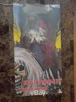 Iron-Maiden-Eddie-Number-of-Beast-Asylum-Ultimate-Series-Action-Figure-18-in