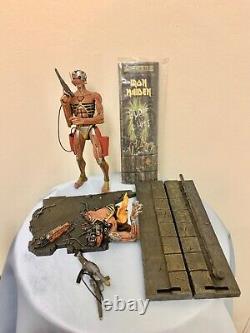 Iron Maiden Eddie Somewhere In Time Action Figure NECA Series 1 Statue MINT