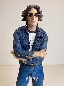 JOHN LENNON 18 FIGURE 2006 NECA YOKO ONO LENNON Great Condition