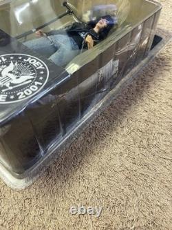 Joey Ramone Action Figure NECA 2008 Punk Rock Ramones Bravado Sealed