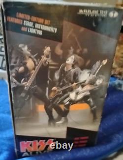 KISS ALIVE Deluxe Box Set Super Stage Figures McFarlane Limited Edition NEW