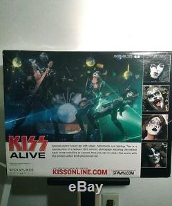 KISS ALIVE Deluxe Boxed Set Action Figures McFarlane Toys WOW