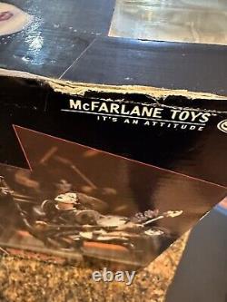 KISS ALIVE STAGE SET 2002LIMITED EDITION. McFarlane Toys NEW IN BOX Details