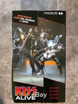 KISS ALIVE Special Boxed Edition Super Stage Figure Set McFarlane 2002