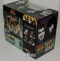 KISS Band Love Gun McFarlane Deluxe Boxed Edition Action Figure Super Stage Set