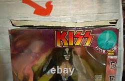 KISS Peter Criss 1998 Destroyer RARE 24 Action Figure #006570 withCOALimited Ed