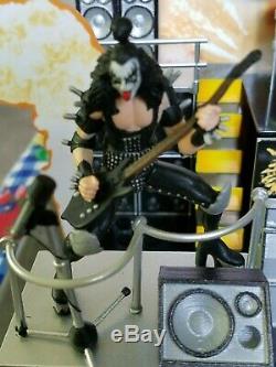 KISS alive ll stage boxed set and 3 3/4 action figures super modified