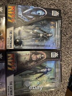 KISS bst axn action figures W Magazine And Comic