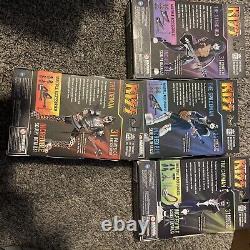 KISS bst axn action figures W Magazine And Comic