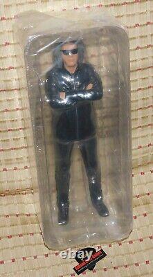 Kiss Gene Simmons The Vault Box Set LTD Action Figure Coin Limited Edition Rare