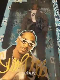 Lot of 2 Rare Snoop Dogg Limited Edition Action Figure Dolls 1 signed