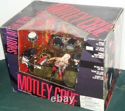MOTLEY CRUE SHOUT AT THE DEVIL DELUXE BOXED EDITION FIGURE SET McFARLANE TOYS